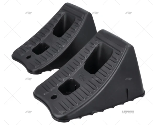 CUÑA TACO PVC 210X115X125mm